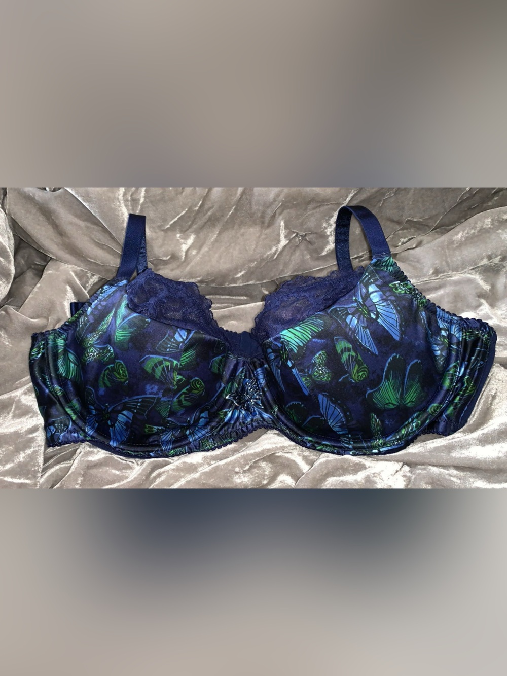 SET of 3 Savage X Fenty Underwire bra’s